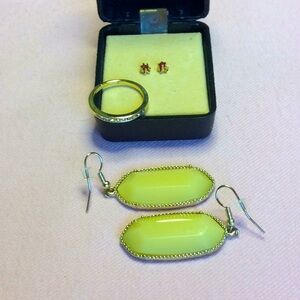 FINAL SALE PRICE Gold Ruby Post & Honey Dangle ER’s + Band Ring